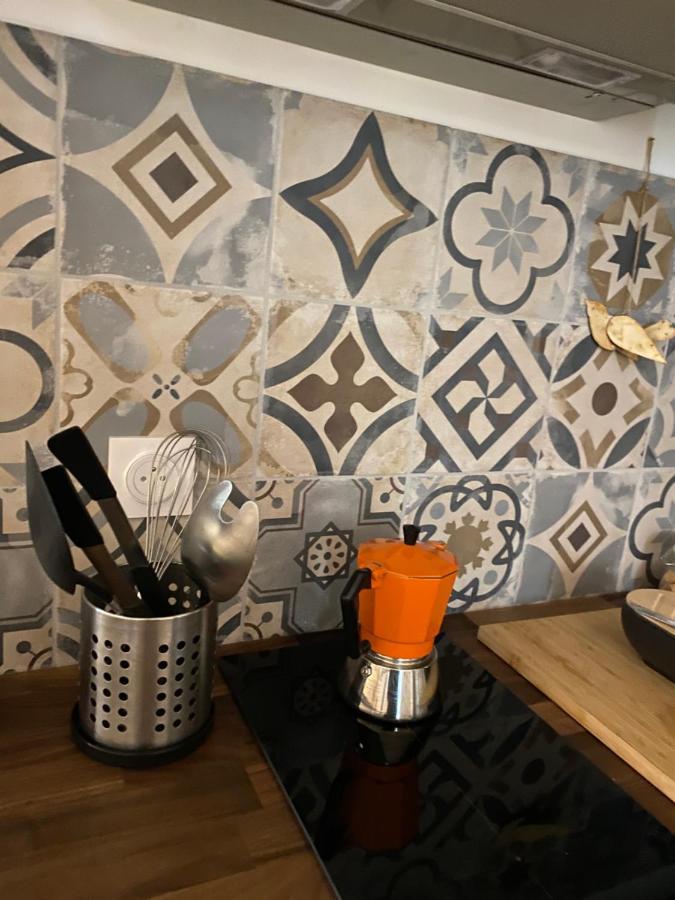 Le Coeur De Lourmarin Loulou En Luberon Apartman Kültér fotó